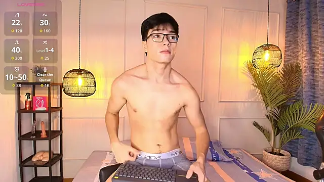 Snapshot of luandy chatting on December 2, 2025, 8:10 pm luandy online show from December 2, 2025, 8:10 pm