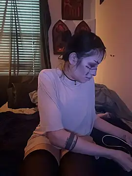 Snapshot of Gothbabbi chatting on October 22, 2025, 9:13 pm Gothbabbi online show from October 22, 2025, 9:13 pm