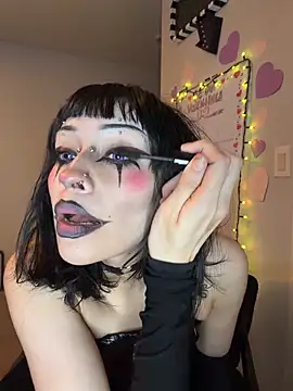 Snapshot of Gothbabbi chatting on February 5, 2026, 8:59 pm Gothbabbi online show from February 5, 2026, 8:59 pm