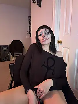 Snapshot of Gothbabbi chatting on February 23, 2026, 11:38 pm Gothbabbi online show from February 23, 2026, 11:38 pm