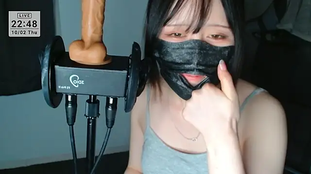 Snapshot of R18onesanASMR chatting on October 2, 2025, 1:47 pm R18onesanASMR online show from October 2, 2025, 1:47 pm