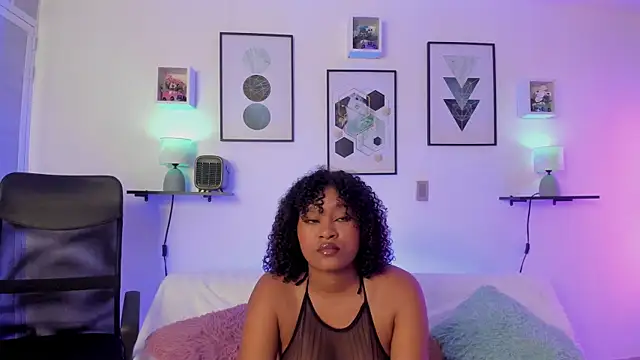 Snapshot of ohrianagibson chatting on December 2, 2024, 1:09 am ohrianagibson online show from December 2, 2024, 1:09 am