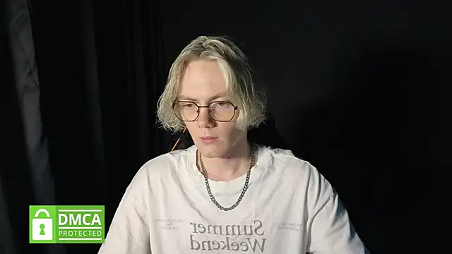 Snapshot of Keytaro chatting on May 15, 2026, 12:30 am Keytaro online show from May 15, 2026, 12:30 am
