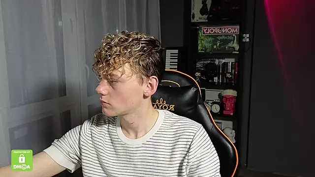 Snapshot of Keytaro chatting on October 6, 2025, 10:54 pm Keytaro online show from October 6, 2025, 10:54 pm