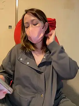 Snapshot of annna_annna_2024 chatting on April 22, 2026, 3:30 pm annna annna 2024 online show from April 22, 2026, 3:30 pm