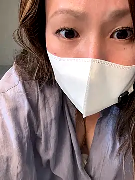 Snapshot of annna_annna_2024 chatting on September 22, 2025, 5:57 am annna annna 2024 online show from September 22, 2025, 5:57 am