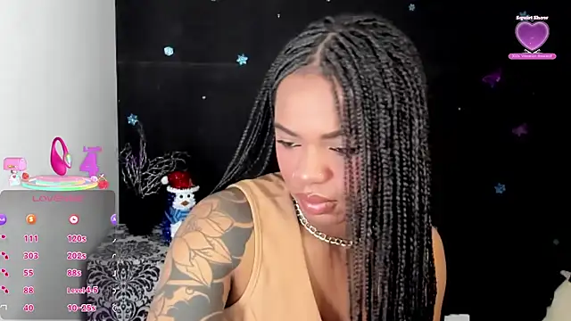 Snapshot of Marce_22 chatting on December 5, 2025, 4:16 pm Marce 22 online show from December 5, 2025, 4:16 pm