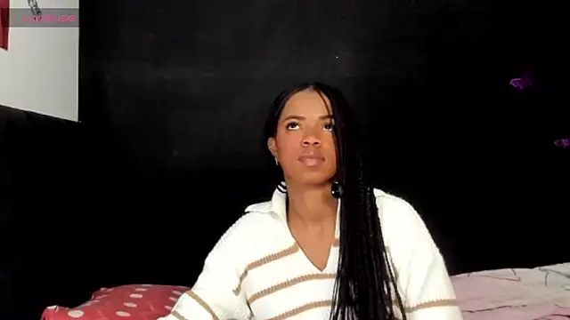Snapshot of Marce_22 chatting on June 9, 2026, 6:58 am Marce 22 online show from June 9, 2026, 6:58 am