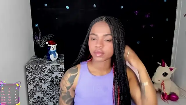 Marce 22 online show from November 23, 2025, 11:26 pm