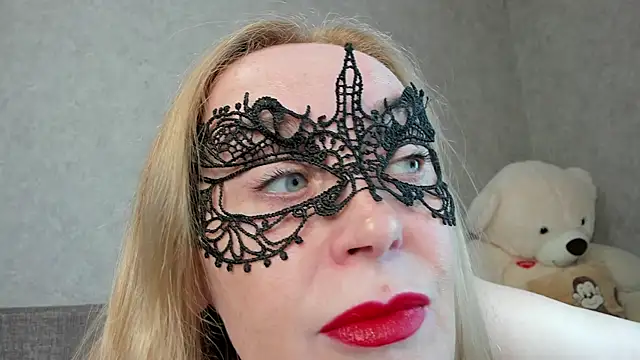 Snapshot of angelica_marquise chatting on May 27, 2026, 6:04 pm angelica marquise online show from May 27, 2026, 6:04 pm