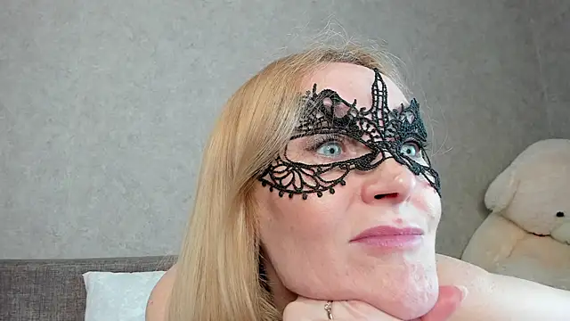 Snapshot of angelica_marquise chatting on May 9, 2026, 11:46 am angelica marquise online show from May 9, 2026, 11:46 am