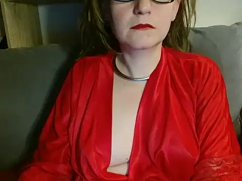 Snapshot of SofieStarlet chatting on September 15, 2025, 8:53 pm SofieStarlet online show from September 15, 2025, 8:53 pm