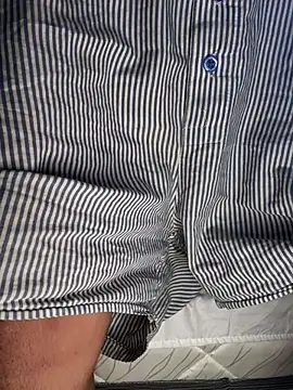 cybercosmiiic online show from October 12, 2025, 6:20 pm