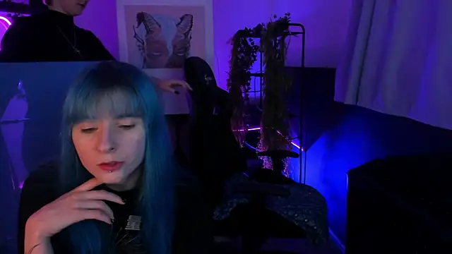 Snapshot of LexiWenford chatting on September 19, 2025, 6:39 am LexiWenford online show from September 19, 2025, 6:39 am