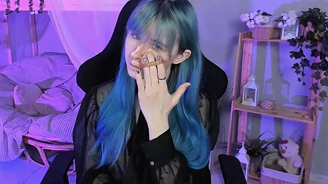 Snapshot of LexiWenford chatting on October 1, 2025, 3:33 am LexiWenford online show from October 1, 2025, 3:33 am