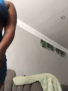 Snapshot of DiamondGoddes chatting on March 13, 2025, 2:55 pm DiamondGoddes online show from March 13, 2025, 2:55 pm