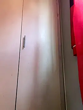 Snapshot of DiamondGoddes chatting on September 26, 2025, 12:01 pm DiamondGoddes online show from September 26, 2025, 12:01 pm