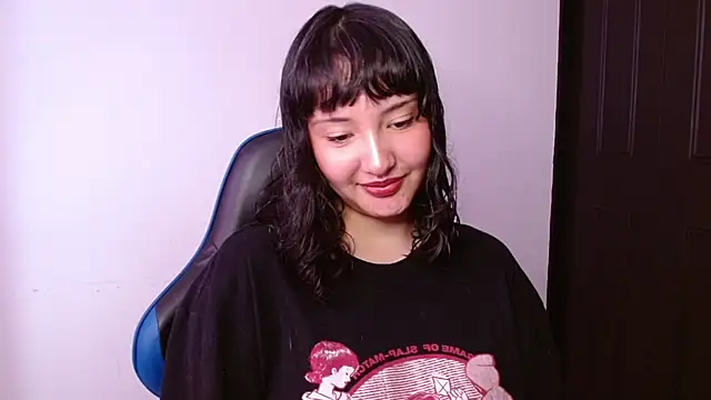 alexaa08 online show from April 26, 2026, 1:41 pm