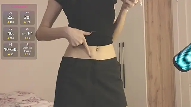 fairy di online show from September 28, 2025, 4:25 pm