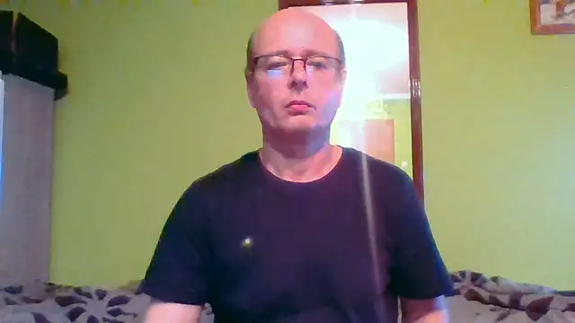 Snapshot of Tiger202441 chatting on July 27, 2026, 9:44 pm Tiger202441 online show from July 27, 2026, 9:44 pm