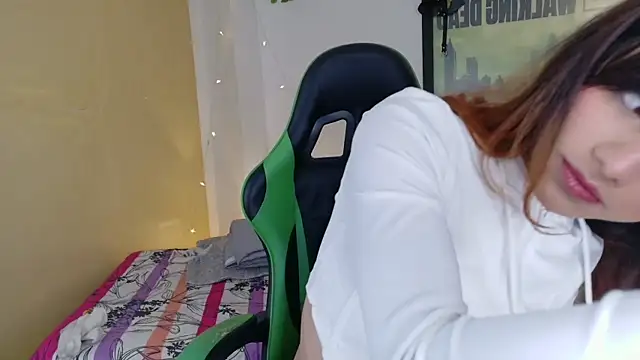 Snapshot of kittyzenn chatting on April 9, 2026, 10:05 pm kittyzenn online show from April 9, 2026, 10:05 pm