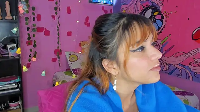Snapshot of kittyzenn chatting on February 11, 2025, 7:27 pm kittyzenn online show from February 11, 2025, 7:27 pm