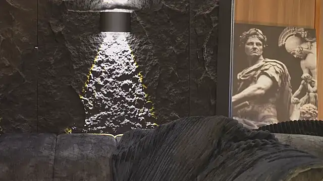 DannSaenz online show from October 27, 2025, 4:13 am