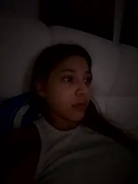 Snapshot of DanielaSaenz0 chatting on January 12, 2026, 1:23 am DanielaSaenz0 online show from January 12, 2026, 1:23 am