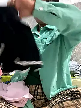 Snapshot of Linaannn chatting on January 10, 2026, 11:55 pm Linaannn online show from January 10, 2026, 11:55 pm