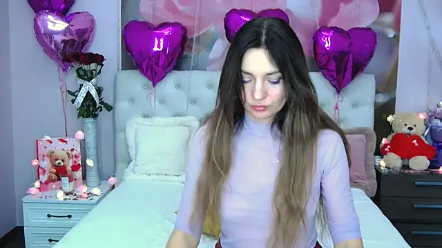 Snapshot of VioletUmi chatting on February 12, 2025, 4:55 pm VioletUmi online show from February 12, 2025, 4:55 pm