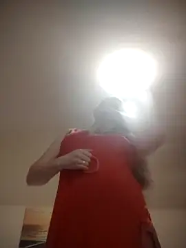 CoddessCrystal online show from February 11, 2026, 7:25 pm