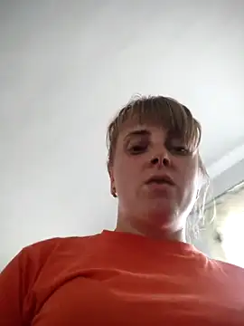 CoddessCrystal online show from October 23, 2025, 9:41 am