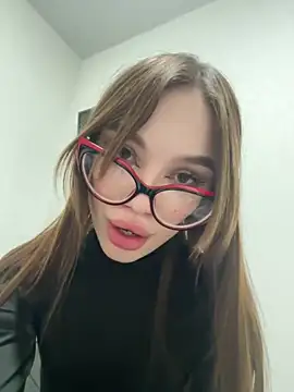 Snapshot of OpheliaHartman chatting on February 16, 2025, 3:47 am OpheliaHartman online show from February 16, 2025, 3:47 am