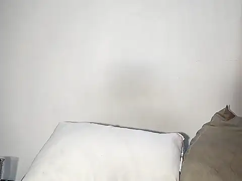 gymyagirlll online show from February 2, 2025, 12:09 am