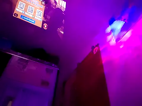 Snapshot of Binhosex2024 chatting on March 19, 2025, 12:59 am Binhosex2024 online show from March 19, 2025, 12:59 am