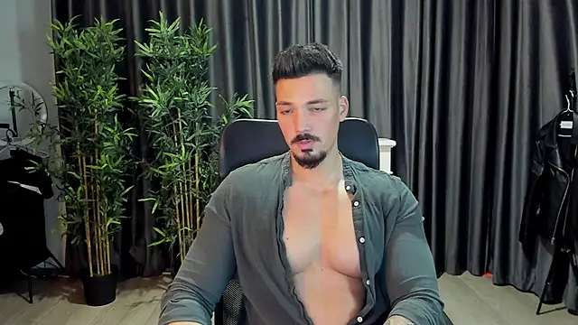Snapshot of HaydenSpearss chatting on February 25, 2025, 4:25 pm HaydenSpearss online show from February 25, 2025, 4:25 pm