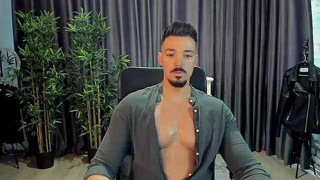 Snapshot of HaydenSpearss chatting on March 15, 2025, 7:42 am HaydenSpearss online show from March 15, 2025, 7:42 am