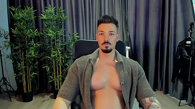 Snapshot of HaydenSpearss chatting on March 19, 2025, 12:34 pm HaydenSpearss online show from March 19, 2025, 12:34 pm