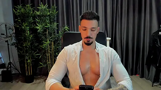 Snapshot of HaydenSpearss chatting on January 12, 2025, 7:53 am HaydenSpearss online show from January 12, 2025, 7:53 am