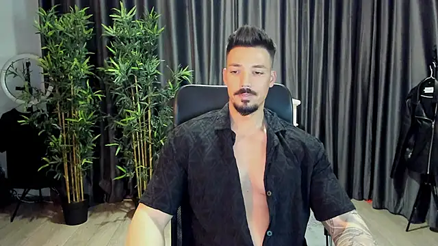 Snapshot of HaydenSpearss chatting on February 19, 2025, 3:49 pm HaydenSpearss online show from February 19, 2025, 3:49 pm