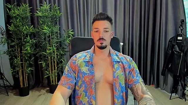 Snapshot of HaydenSpearss chatting on March 21, 2025, 1:45 pm HaydenSpearss online show from March 21, 2025, 1:45 pm