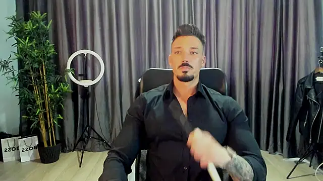 Snapshot of HaydenSpearss chatting on April 14, 2026, 12:32 pm HaydenSpearss online show from April 14, 2026, 12:32 pm