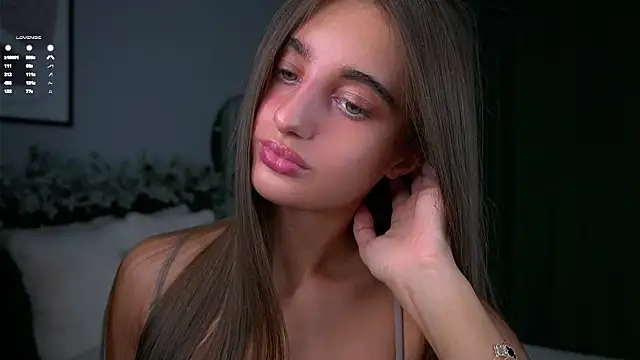 PiquingOgalala online show from December 5, 2025, 1:05 am