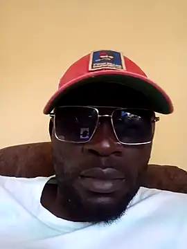 Snapshot of ClinDi chatting on January 4, 2025, 12:59 pm ClinDi online show from January 4, 2025, 12:59 pm