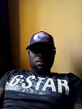 Snapshot of ClinDi chatting on March 8, 2025, 7:05 am ClinDi online show from March 8, 2025, 7:05 am