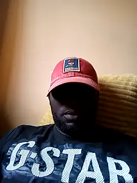 Snapshot of ClinDi chatting on March 21, 2025, 7:33 am ClinDi online show from March 21, 2025, 7:33 am