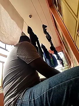 ClinDi online show from March 18, 2026, 12:19 pm