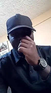 Snapshot of ClinDi chatting on March 17, 2025, 11:10 am ClinDi online show from March 17, 2025, 11:10 am