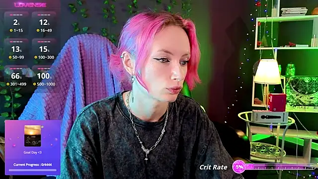 Snapshot of _HelenCarter chatting on October 11, 2025, 8:43 pm HelenCarter online show from October 11, 2025, 8:43 pm