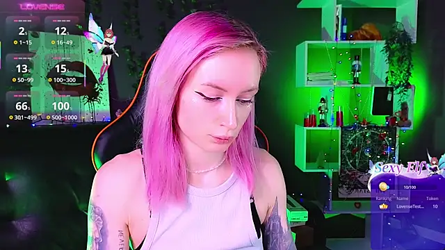 Snapshot of _HelenCarter chatting on March 10, 2025, 8:45 pm HelenCarter online show from March 10, 2025, 8:45 pm